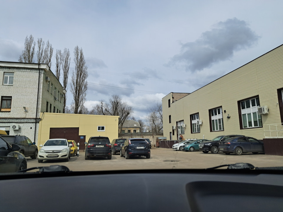 Замена дворников — Hyundai Solaris, 1,6 л, 2013 года | запчасти | DRIVE2