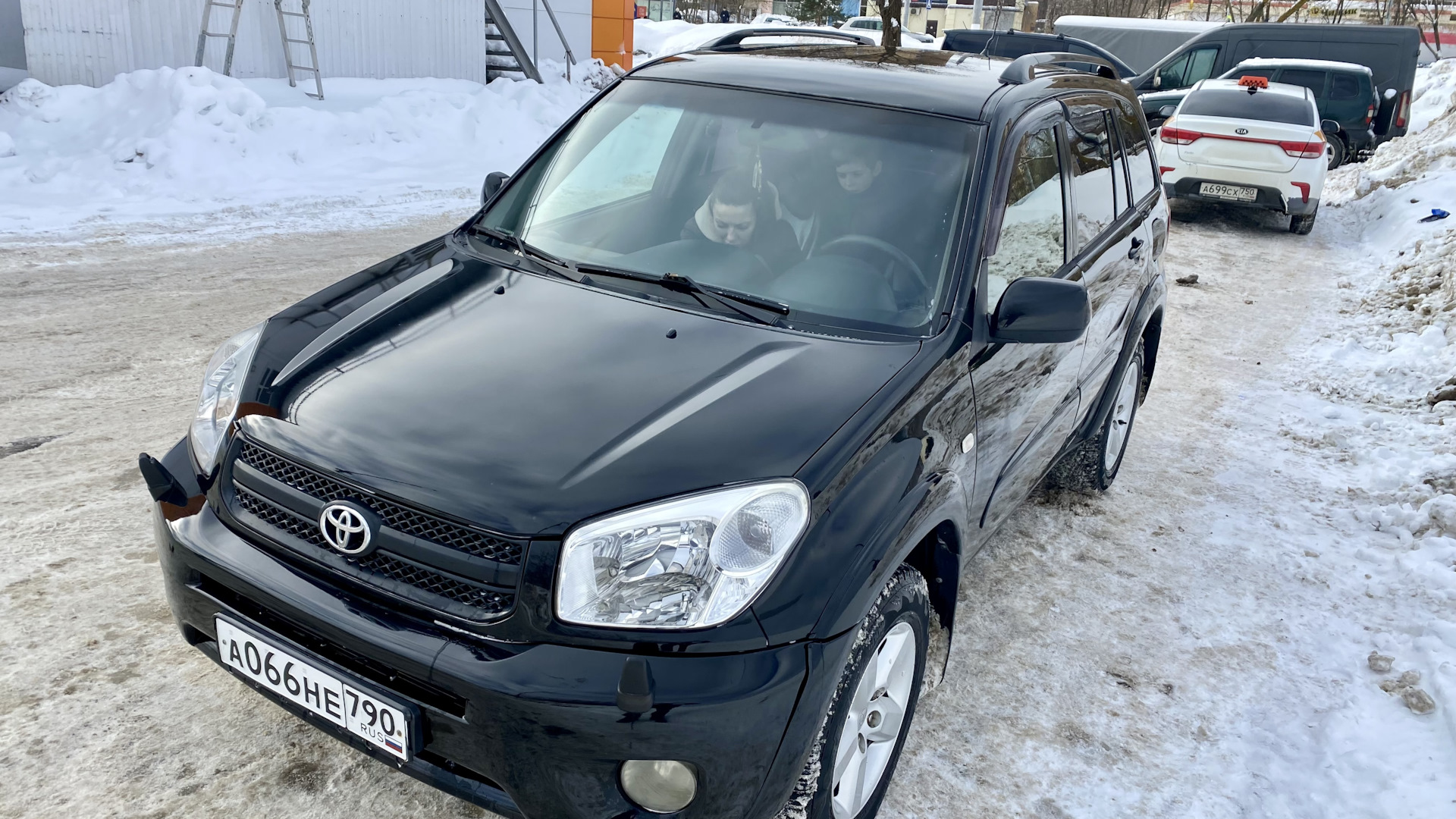 Toyota RAV4 (II) 2.0 бензиновый 2004 | 🇯🇵Сделано в Японии на DRIVE2