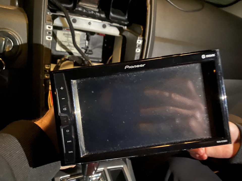 Подключение Pioneer — Chrysler 300 (300C) (1G), 3,5 л, 2006 года ...