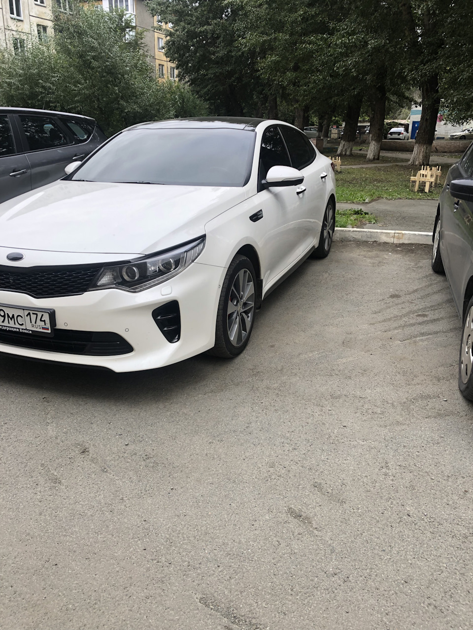 Kia Optima k5 черная антихром