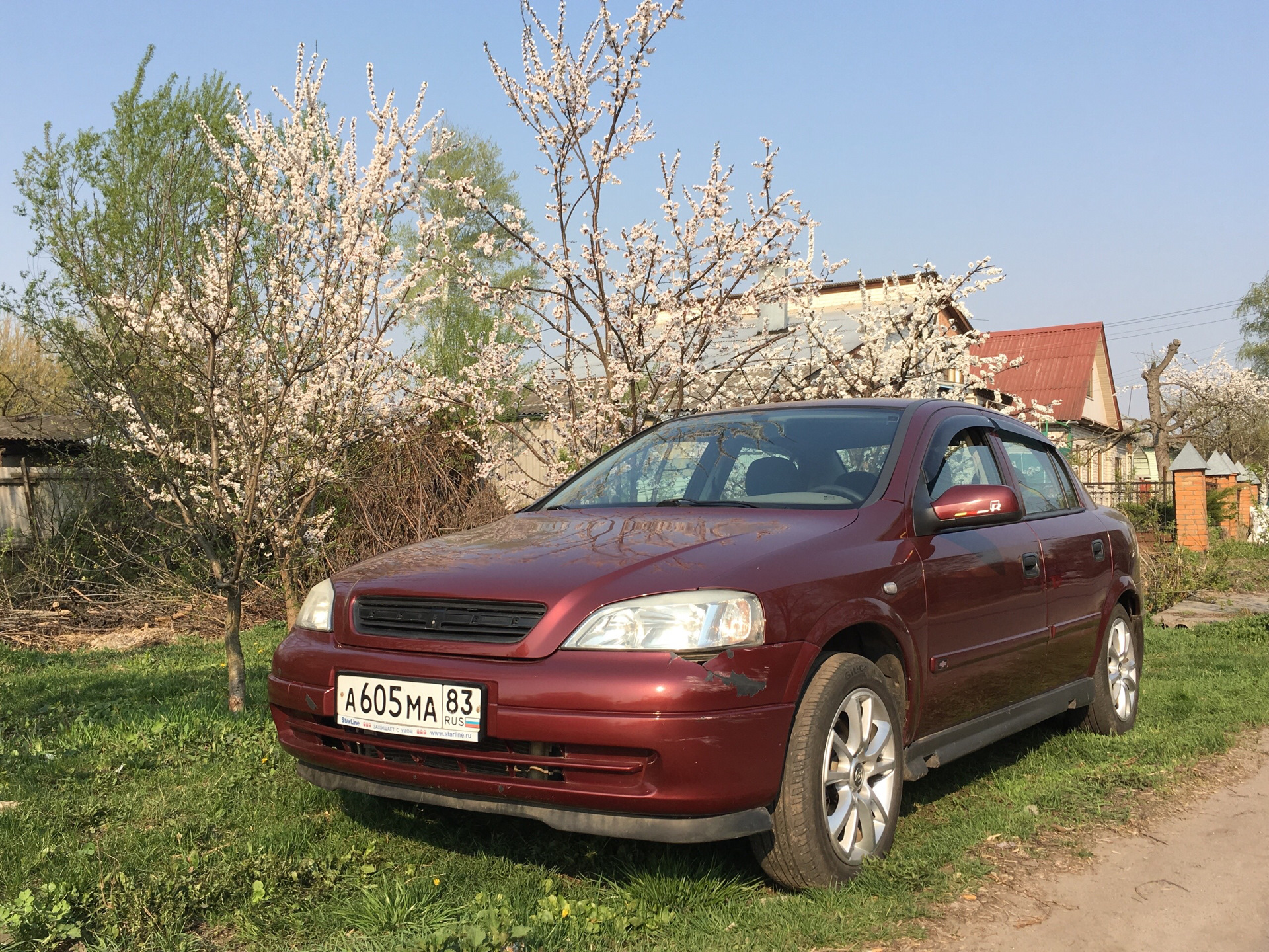 Авто вива. Шевроле Вива 2005. Шевроле Вива бордового цвета. Шевроле Вива 1.8 двигатель. Chevrolet Viva Ржавый.