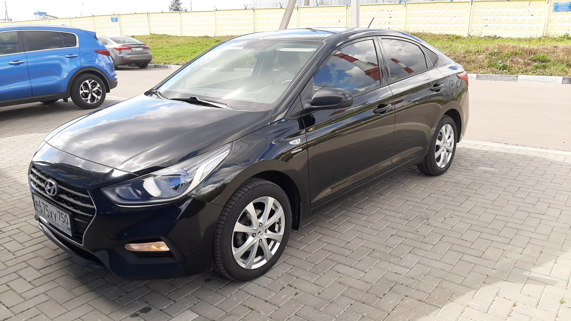 Hyundai Solaris. Hyundai Solaris 1.6 л. 2019 г. Новый хёндай Солярис 2021. Hyundai Solaris 1.6 2017-2018.