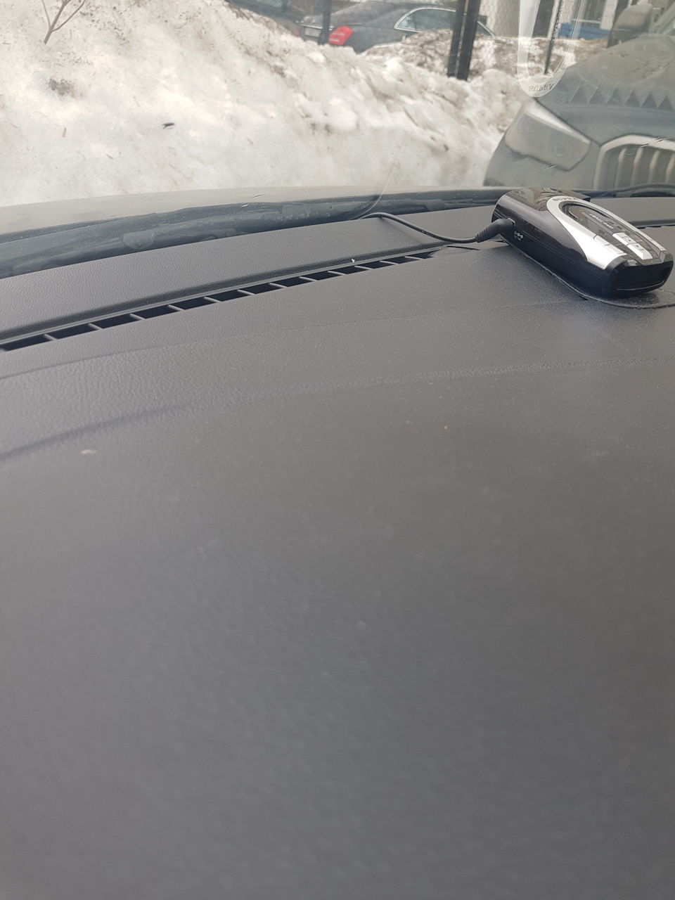 Подключение антирадара к бортовой сети — Volkswagen Polo Sedan, 1,6 л ...