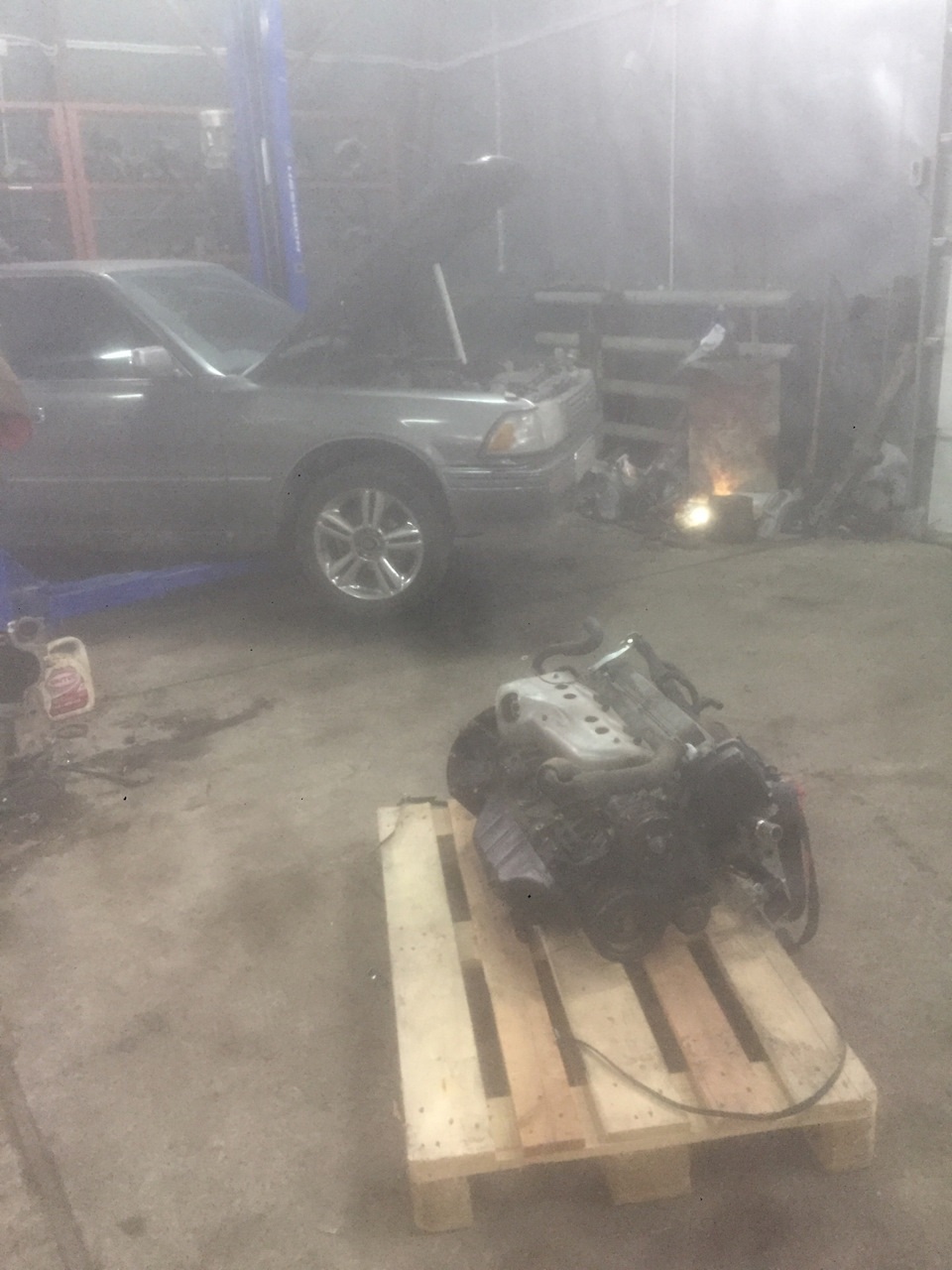 А вместо сердца пламенный мотор! — Toyota Crown (S130), 2 л, 1991 года ...