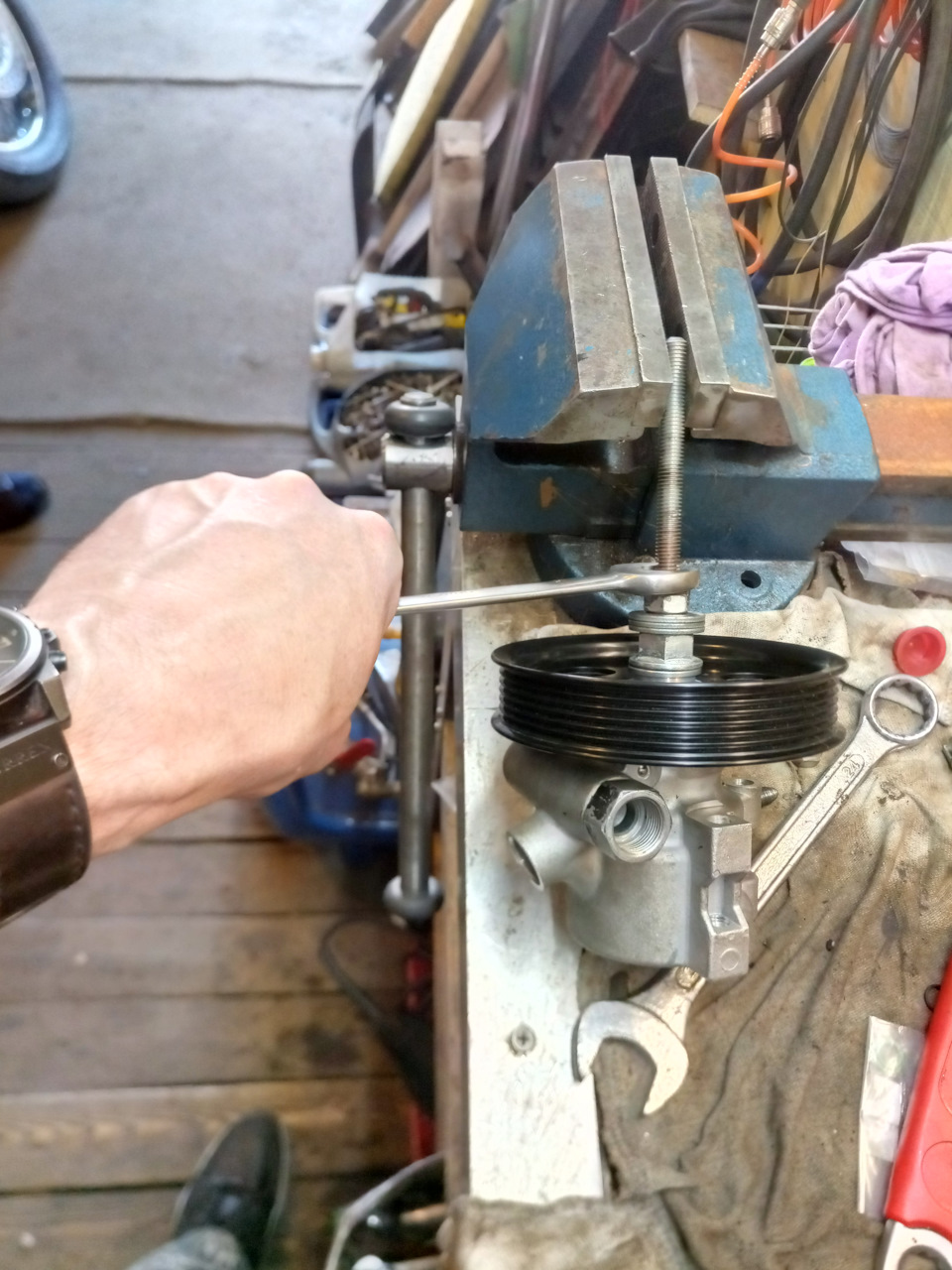 Замена насоса ГУР Гранд Чероки WJ 4.7L — DRIVE2