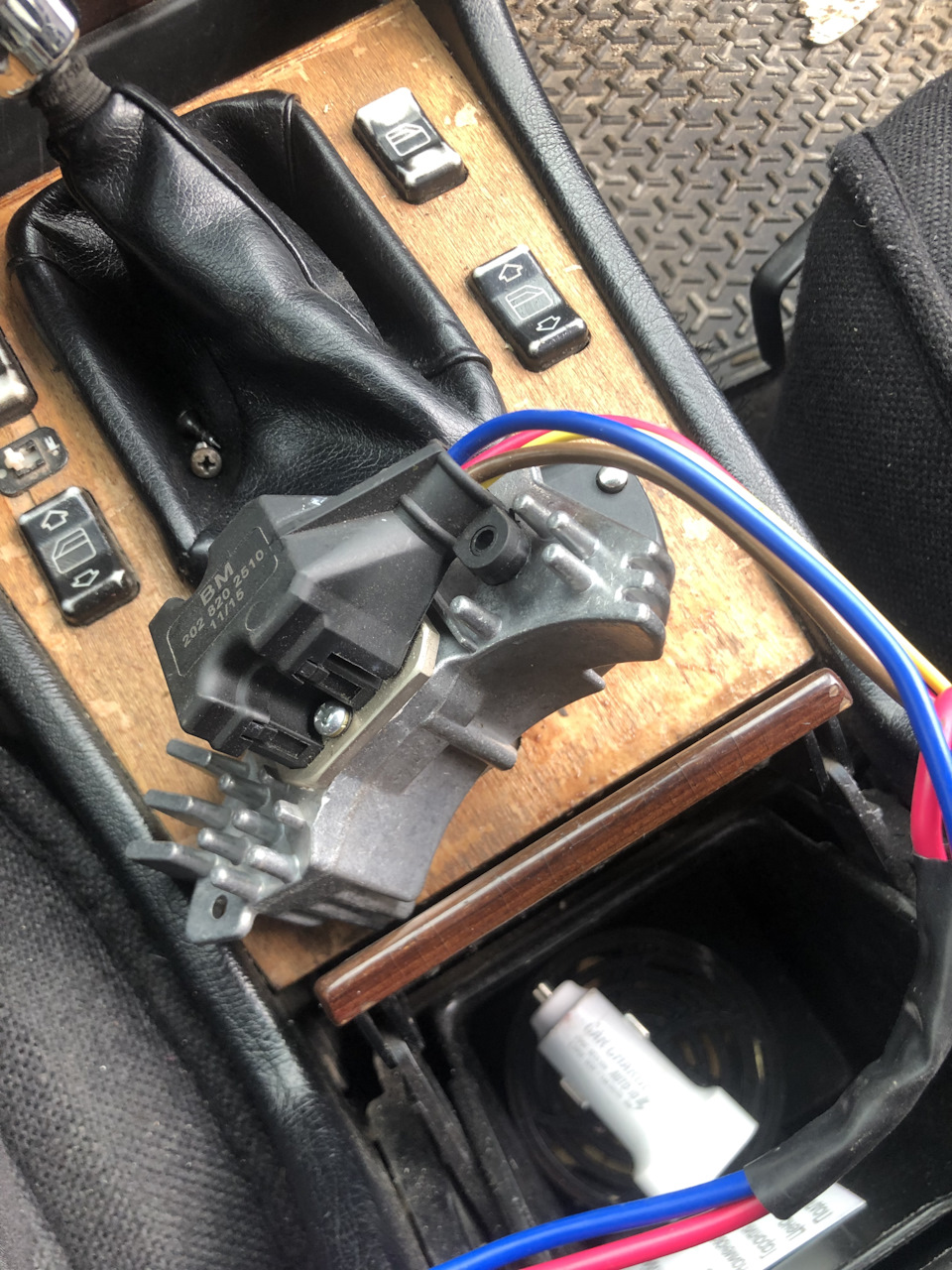 Замена реостата и ремонт управления климат-контроля — Mercedes-Benz C ...