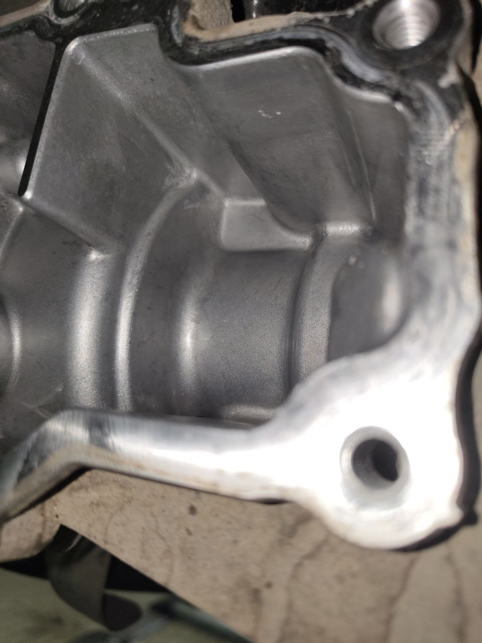 под крышкой — Volvo XC90 (2G)