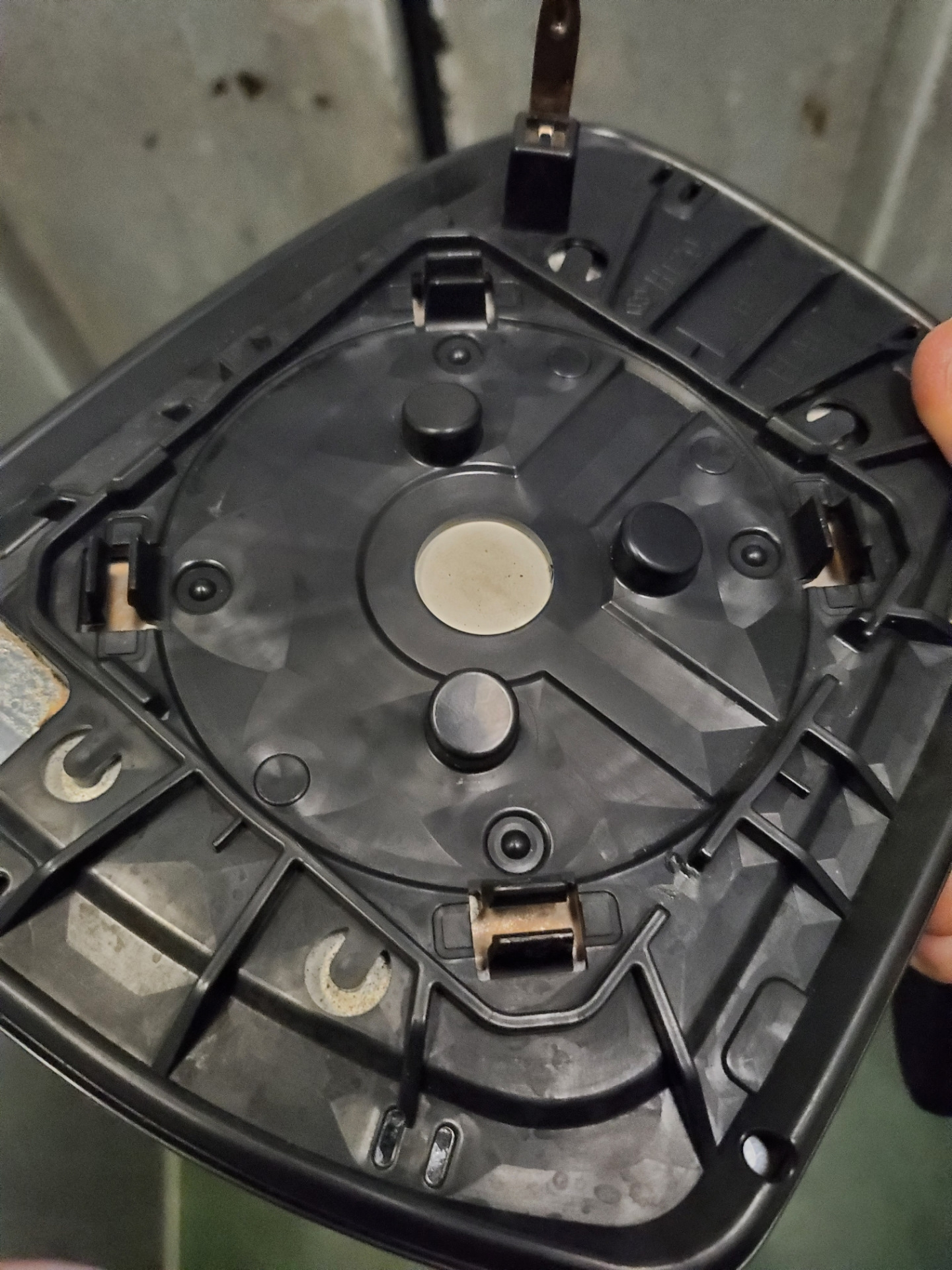 Замена плоского зеркала водителя на обычное (выпуклое) — Nissan Qashqai ...