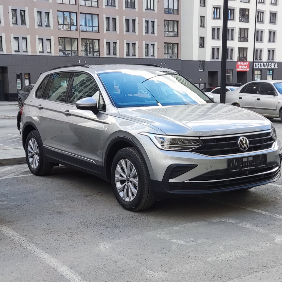 Завод пол машины не докрасил — Volkswagen Tiguan (2G), 1,4 л, 2021 года |  стайлинг | DRIVE2