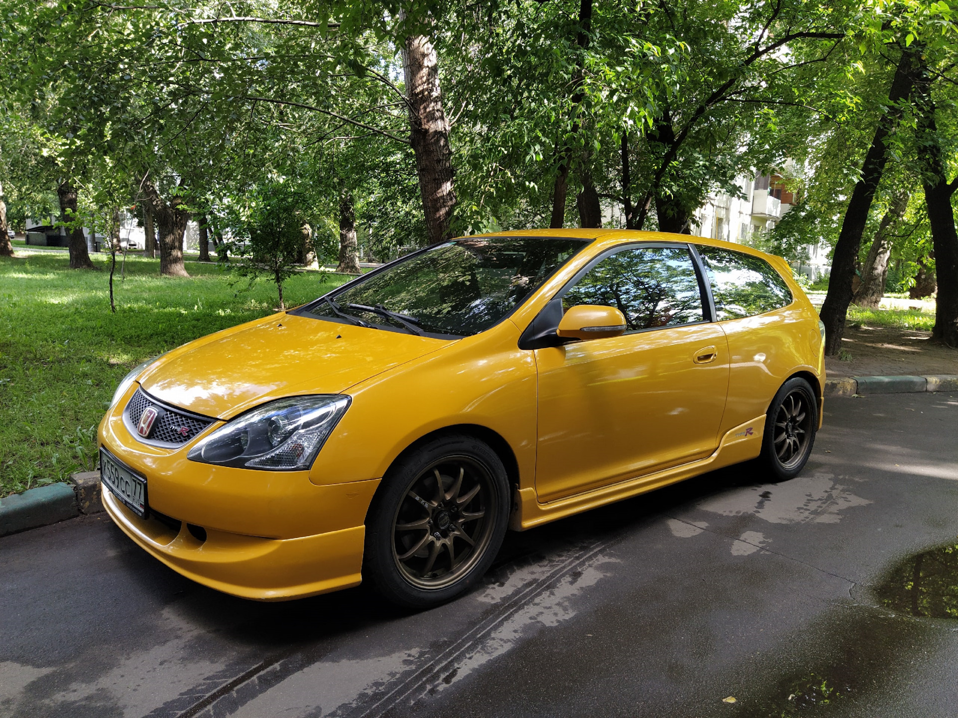 Р 2004. Honda Civic Type r 2004. Honda Civic ep3 желтый. Цивик тайп р 2004. Цивик 7 еп3.