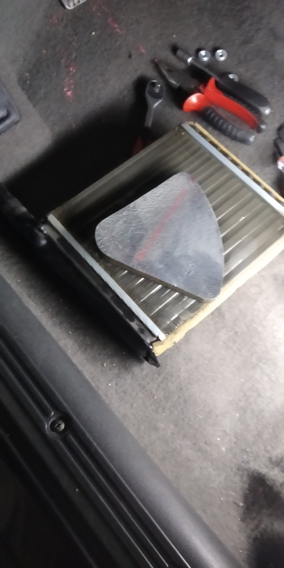 37 Замена печки, пропилом. Теплее в калине. — Lada Калина универсал, 1 ...