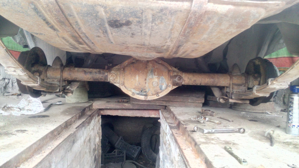 Ломать не строить. "Чайковский" мост прикручен. Баржа и два капитана ...