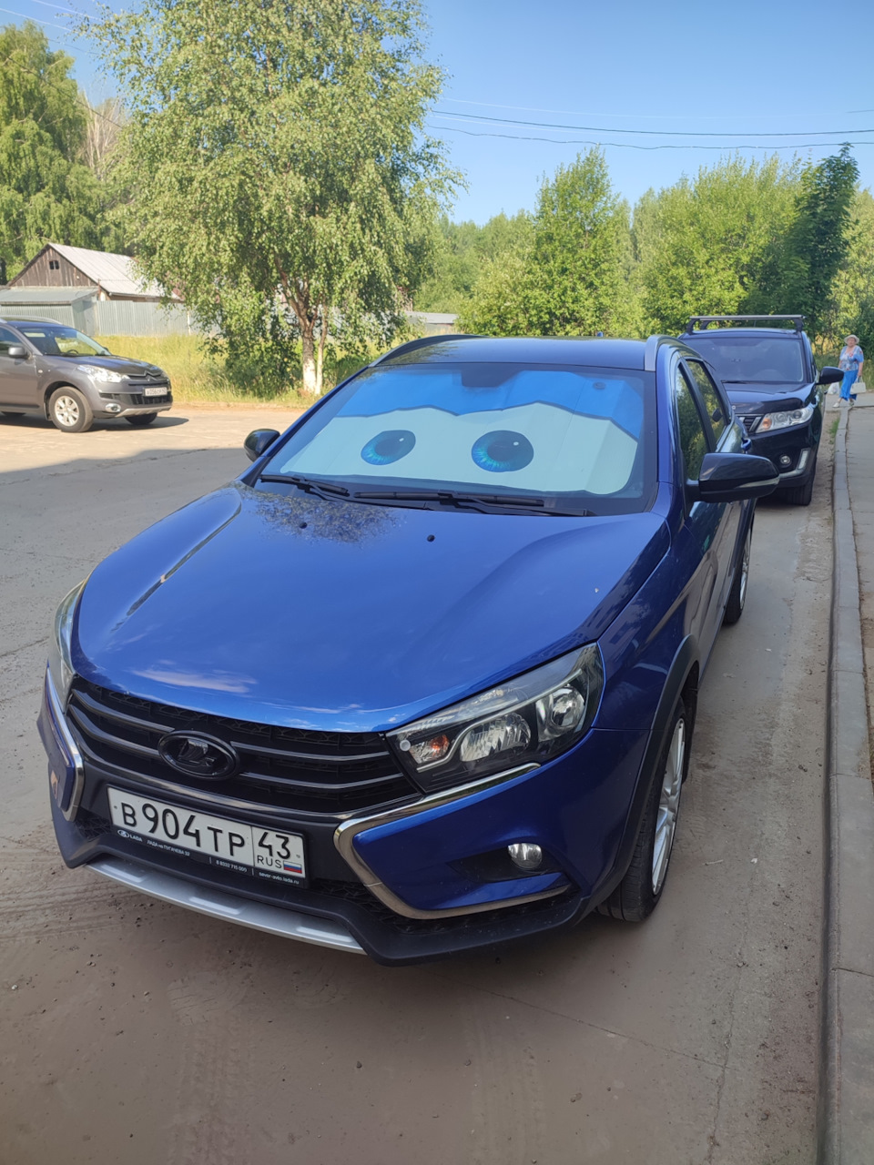 Защитная шторка от солнца — Lada Vesta SW Cross (1G), 1,6 л, 2021 года ...