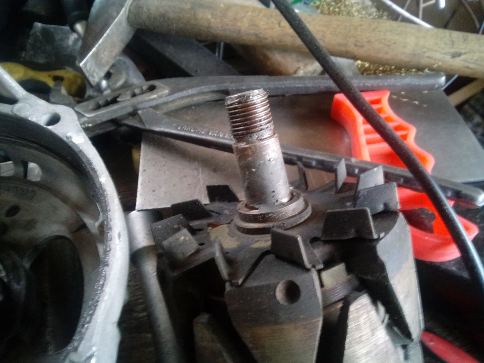 Вал якоря в пластилине — Lada 2120 Надежда