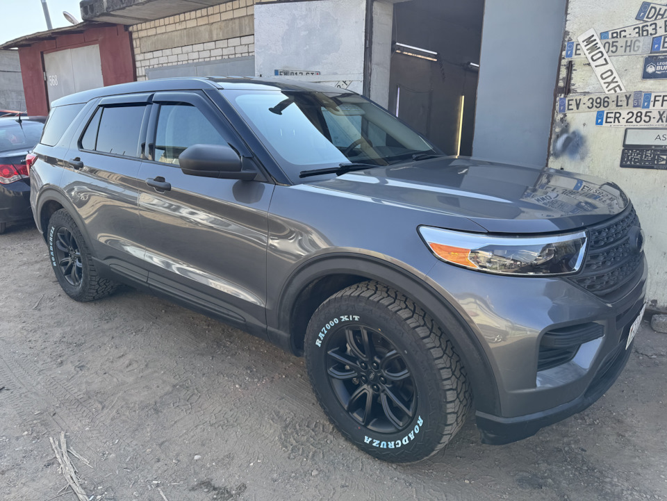 Ветровики на Ford explorer 6 — Ford Explorer (6G)