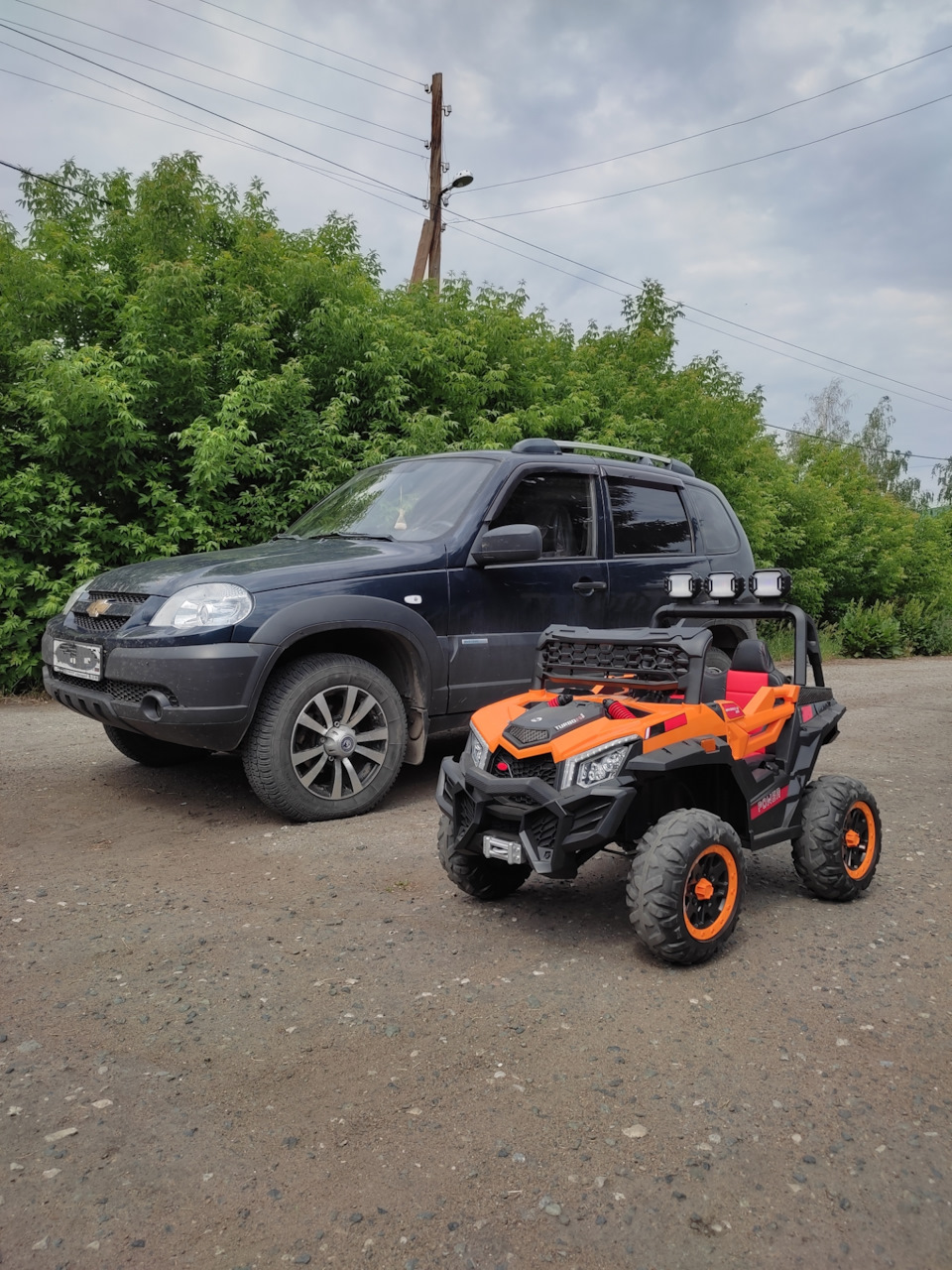 Покупка новой полноприводной машины без пробега по РФ — Chevrolet Niva, 1,7  л, 2013 года | покупка машины | DRIVE2