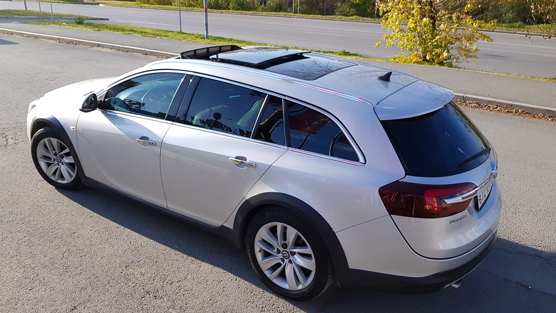 Country touring. Opel Insignia Country Tourer. Opel Insignia Country Tourer 2015. Opel Insignia Country Tourer 2014. Opel Insignia Country Tourer 2g.