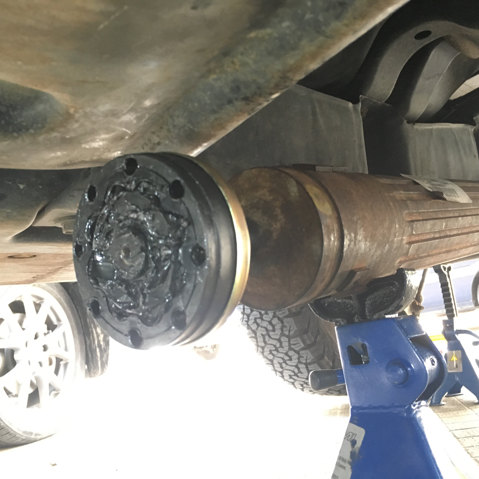 244.582 шрус заднего кардана к РК — Jeep Wrangler (JK), 2,8 л, 2008 ...