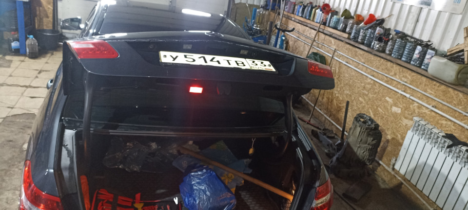 Молдинг багажника — Mercedes-Benz E-class (W212), 1,8 л, 2012 года ...