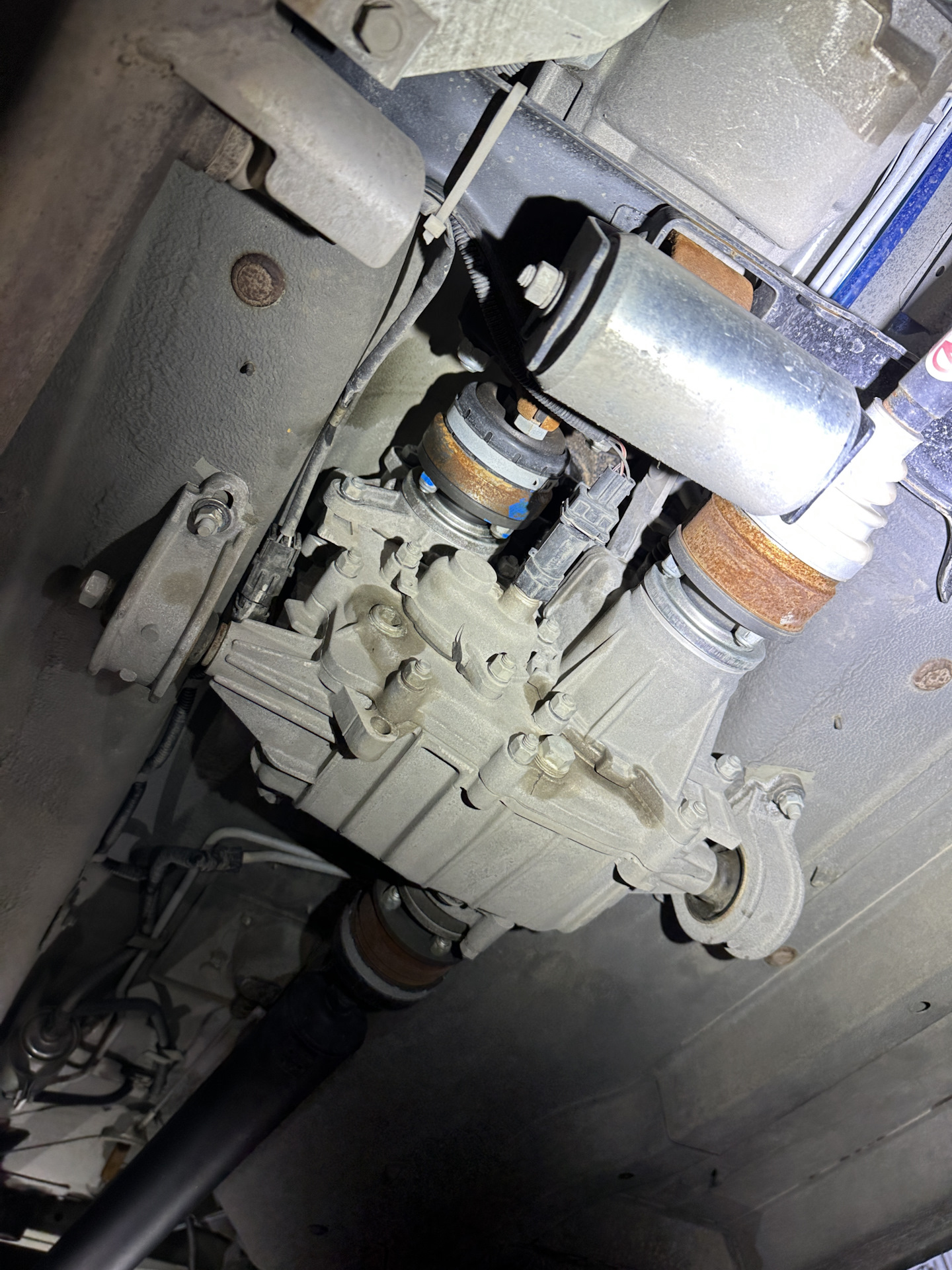 Подрамник Нива Комфорт — Lada 4x4 3D, 1,7 л, 2022 года | тюнинг | DRIVE2