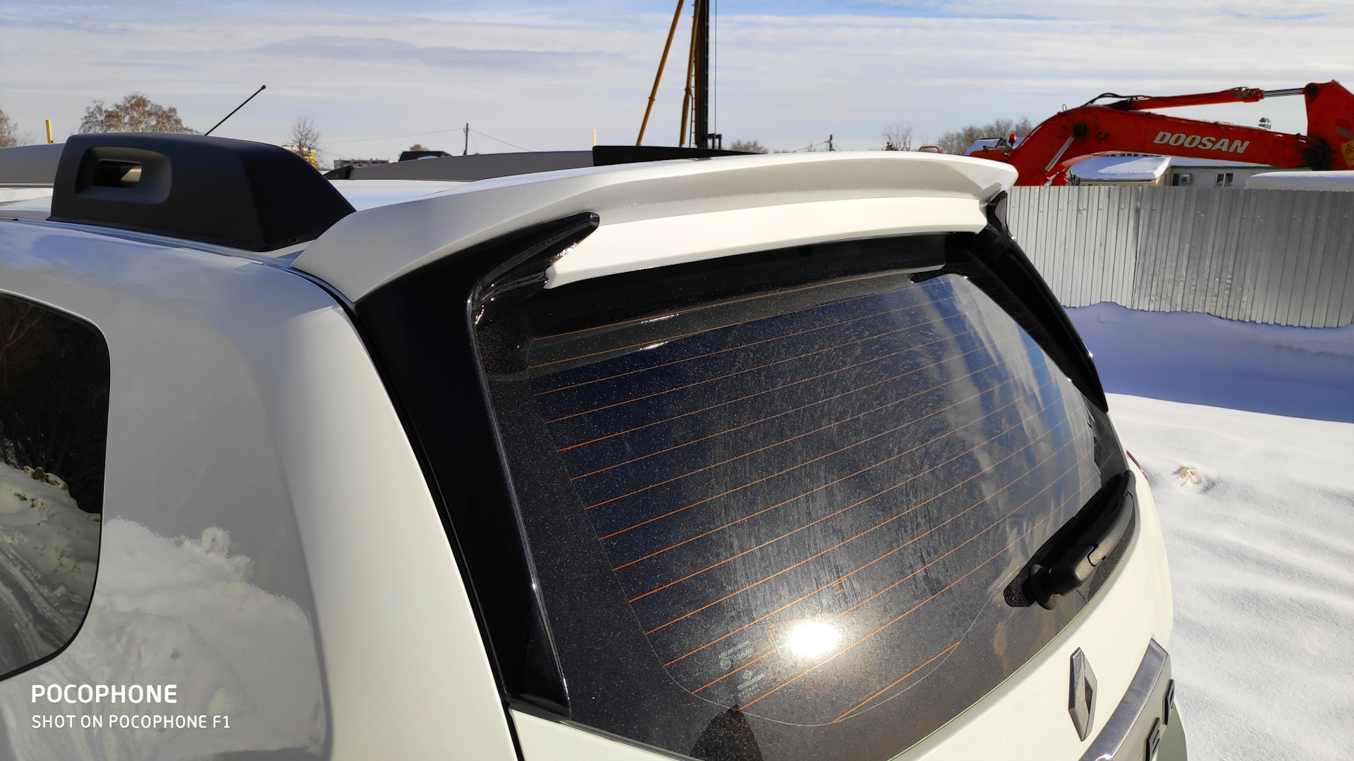 Спойлер На Дастер Чистое Стекло Купить