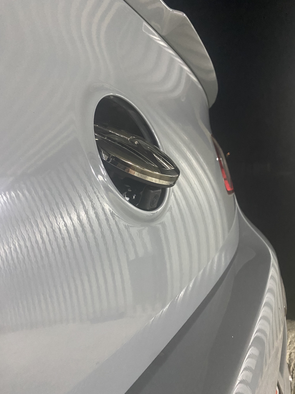 Камера в значке — Volkswagen Passat B6, 1,8 л, 2009 года | стайлинг ...