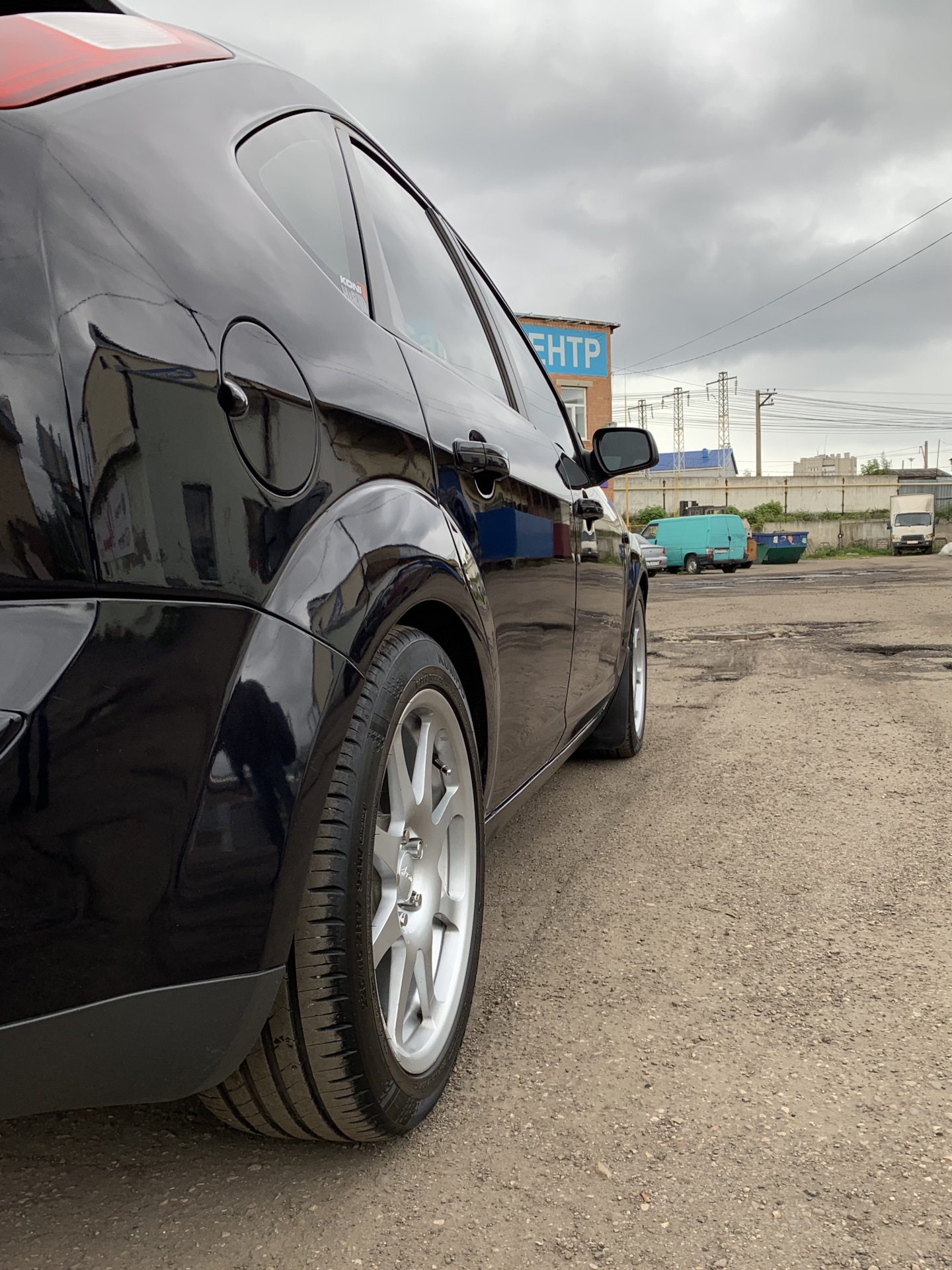 Пружины H&R 29182-1 для Форд Фокус 2 -40мм — Ford Focus Hatchback II, 1 ...