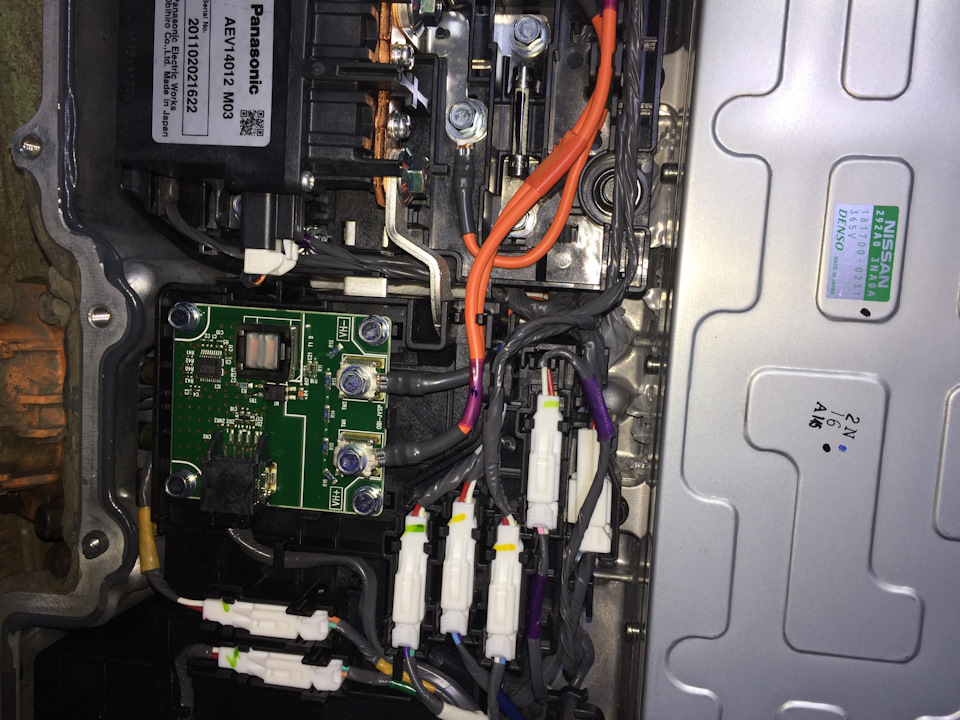 Фото в бортжурнале Nissan Leaf (1G)