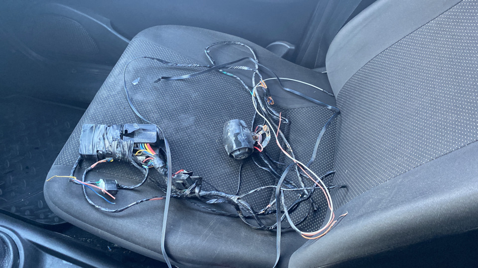 Замена приборной панели и установка сигналки старлайн а93 — Chevrolet ...