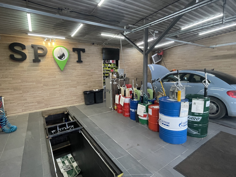 Замена масла в SPOT — Volkswagen Beetle (A5), 1,4 л, 2014 года ...