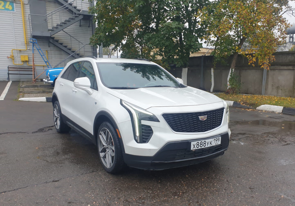 Фото в бортжурнале Cadillac XT4