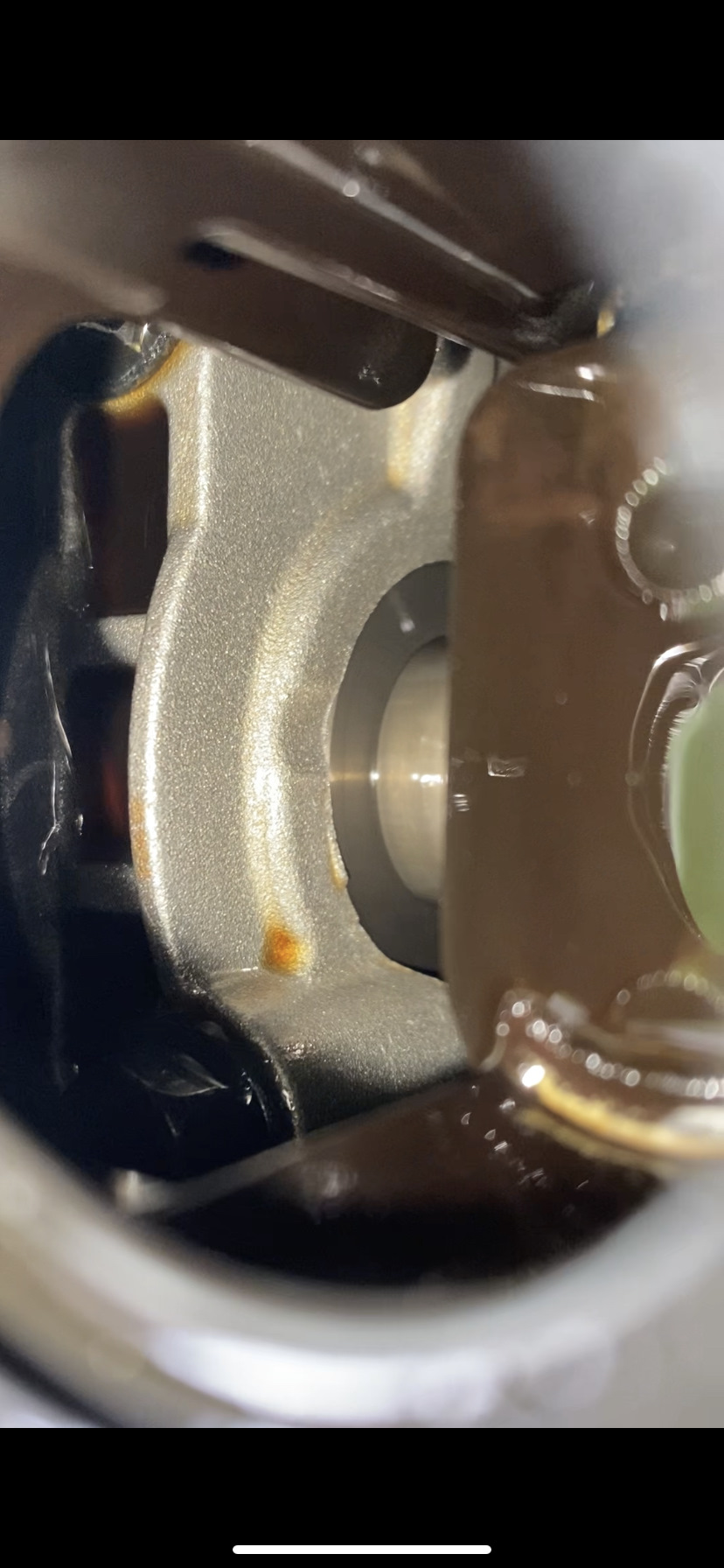 🆘Эмульсия на крышке заливной горловины. Привет капиталка? Нужно мнение ...