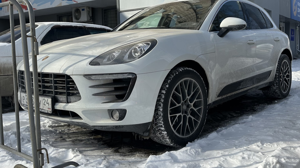 Подготовка к плановому ТО — Porsche Macan, 3 л., 2014 года | плановое ...