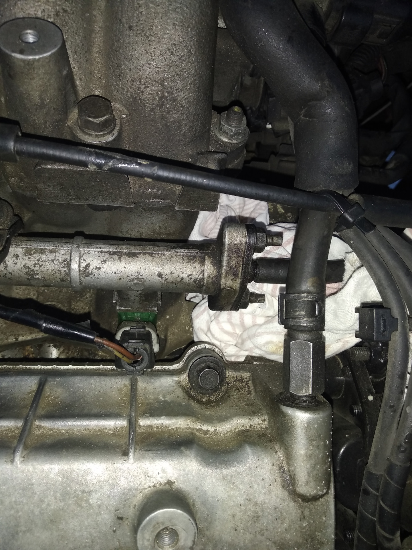 Скоба на форсунку или руки из попы — Hyundai Tucson (JM), 2,7 л, 2005 ...