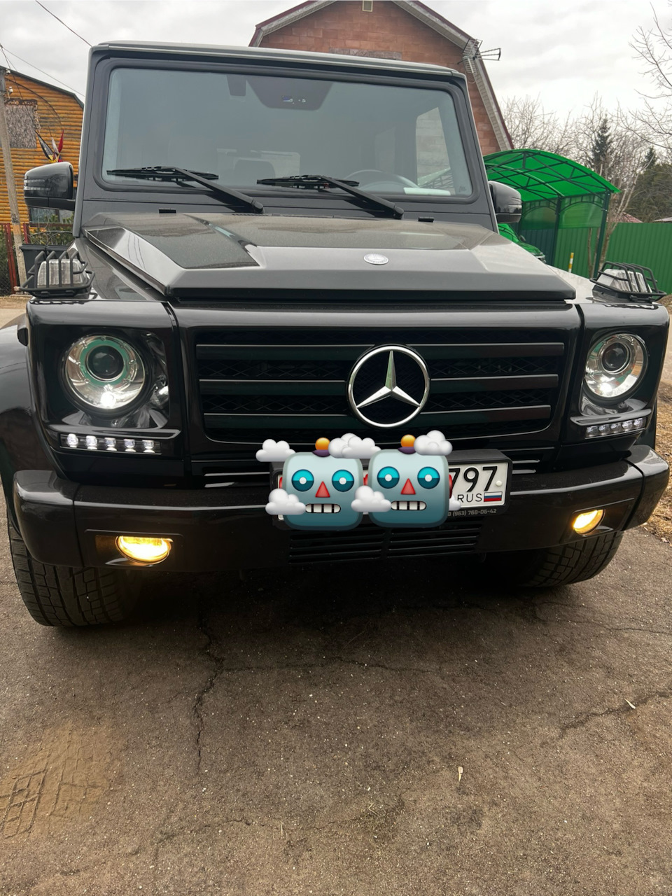 Диодные лампы в противотуманные фары — Mercedes-Benz G-Class (W463), 3,5 л,  2010 года | своими руками | DRIVE2