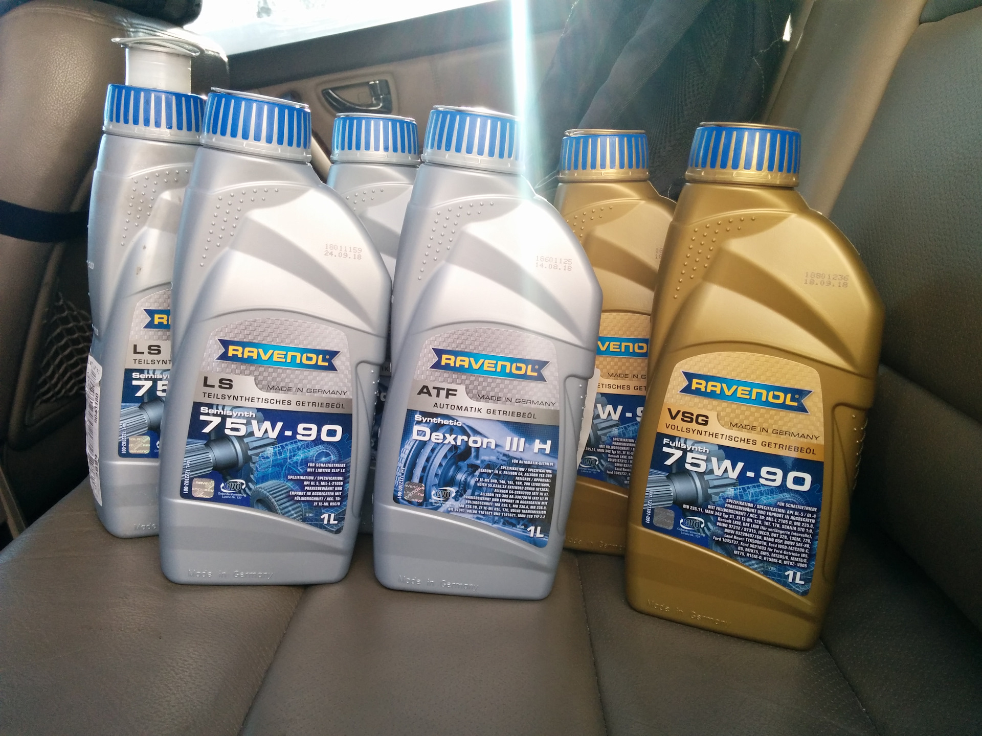 Ravenol ATF+4. Ravenol 4014835732896. 4014835722996 Ravenol. Ravenol Dexron 3.