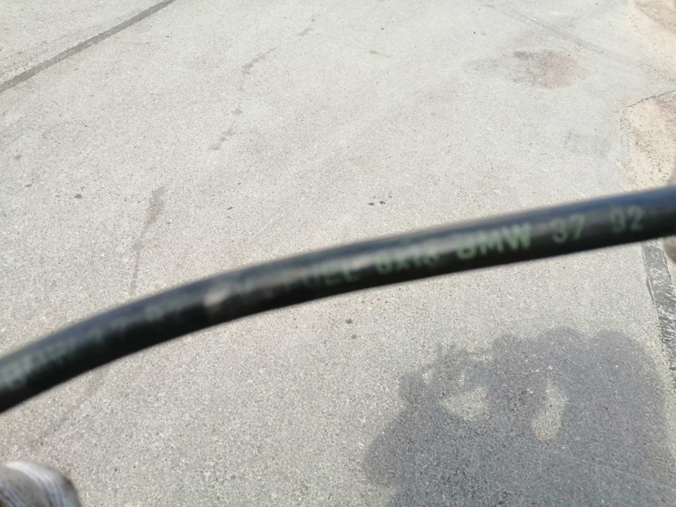 Топливные шланги, обратный и подающий — BMW 5 series (E34), 2 л, 1992 ...