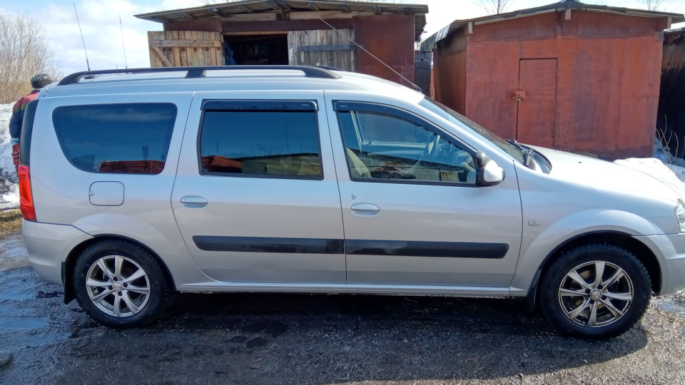 Lada Largus