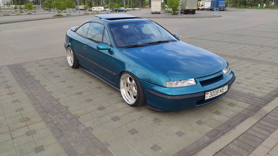 Mazda 1994 года. Л 1994. Тойота виста 1994 серебристая на 16 дисках. Л 1994. Крайслер lhs 1995.