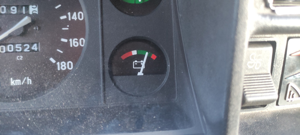 Стрелка вольтметра приуныла — ВИС 2345, 1,5 л, 2005 года | поломка | DRIVE2