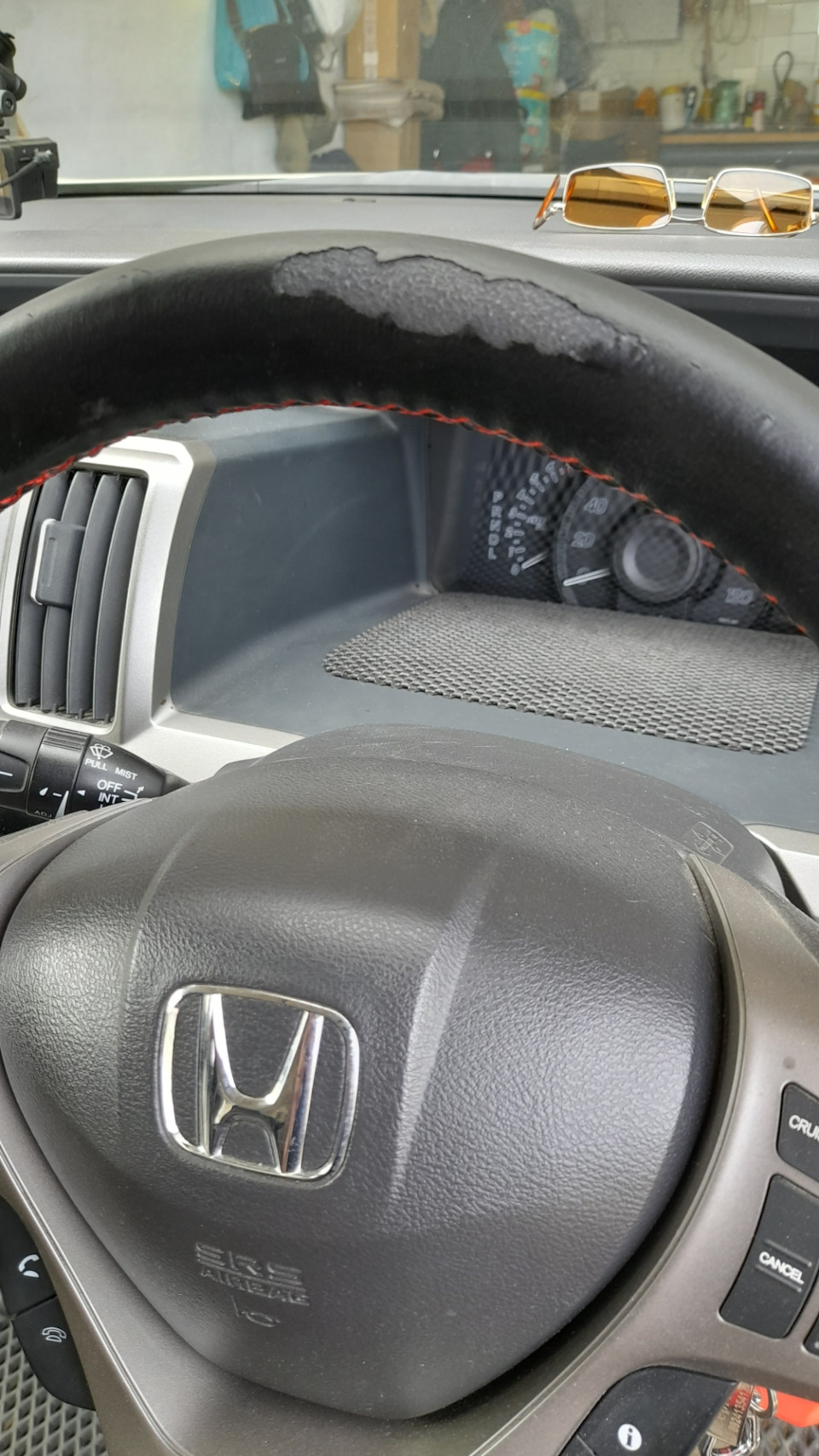№50 Чехол на руль . — Honda Stepwgn (4G), 2 л, 2012 года | аксессуары ...