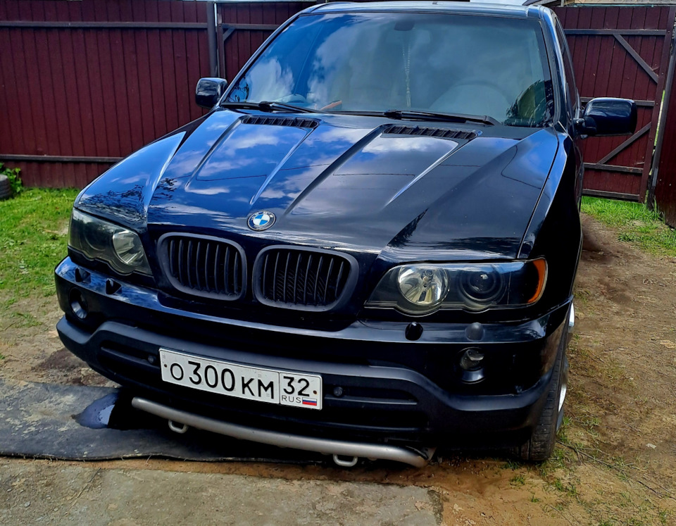 Photo from the logbook BMW X5 (E53)