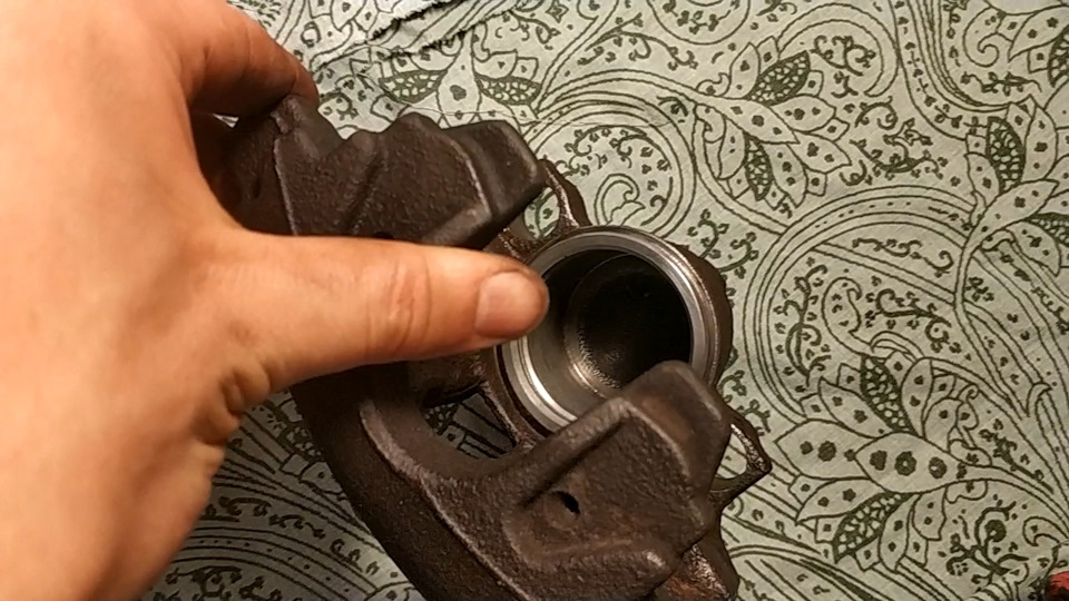 Периодический скрип с передних тормозов — Skoda Octavia A5 Mk2, 1,8 л ...