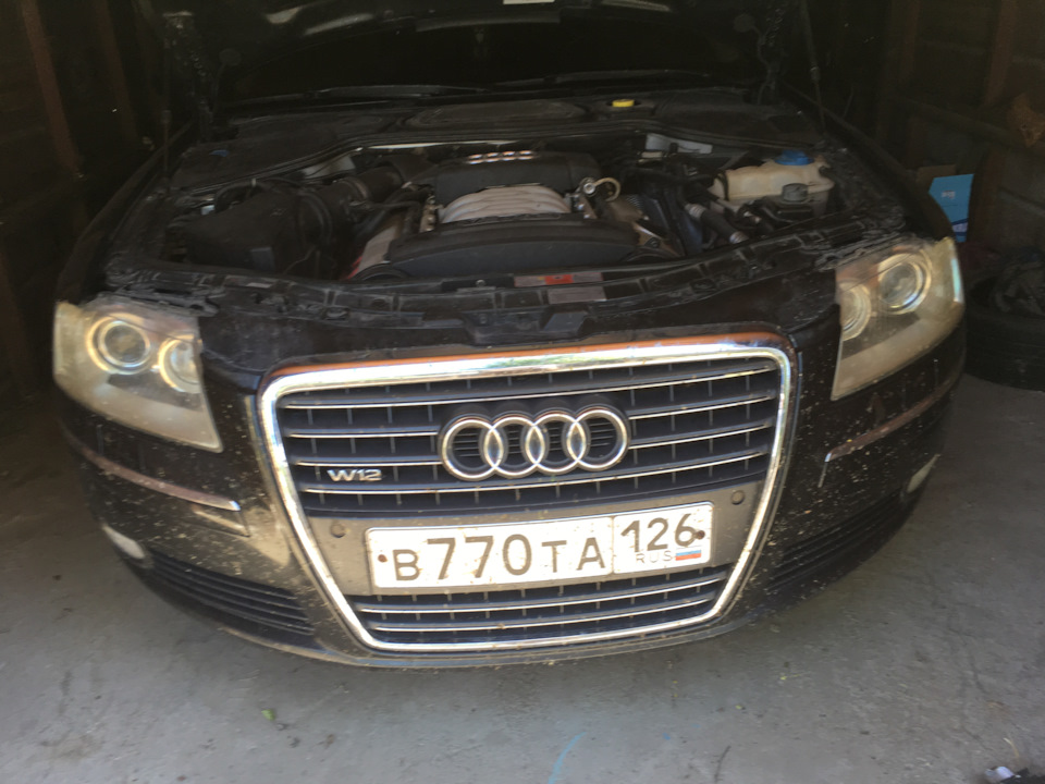 Замена датчика давления фриона — Audi A8 (D3), 4,2 л, 2005 года ...