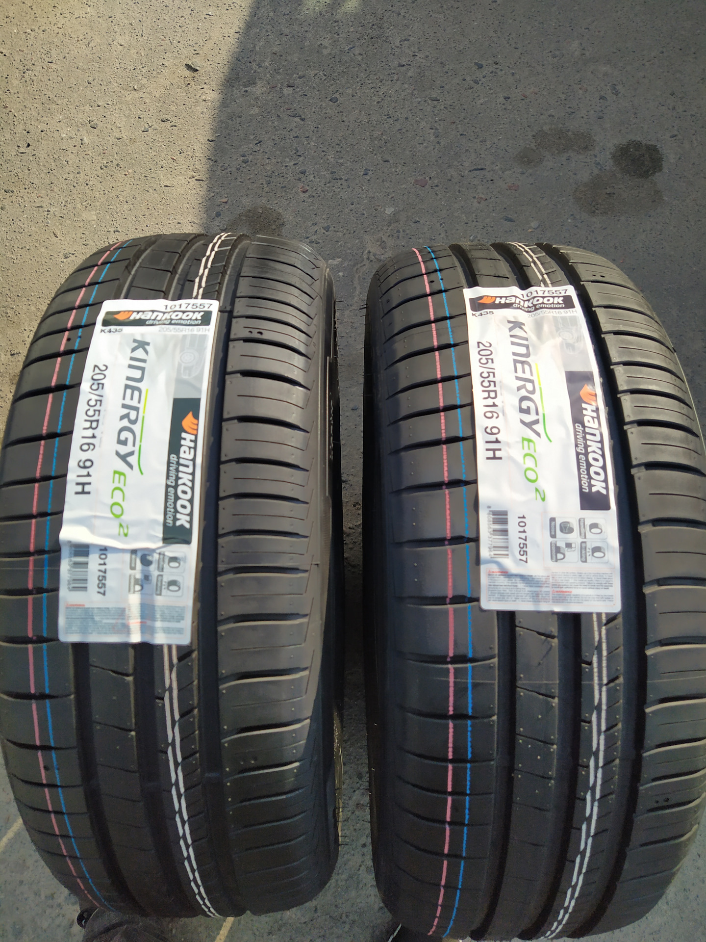 Hankook kinergy r14 185 65. Шины на дроме в Перми Ханкук лето 205 55 16.