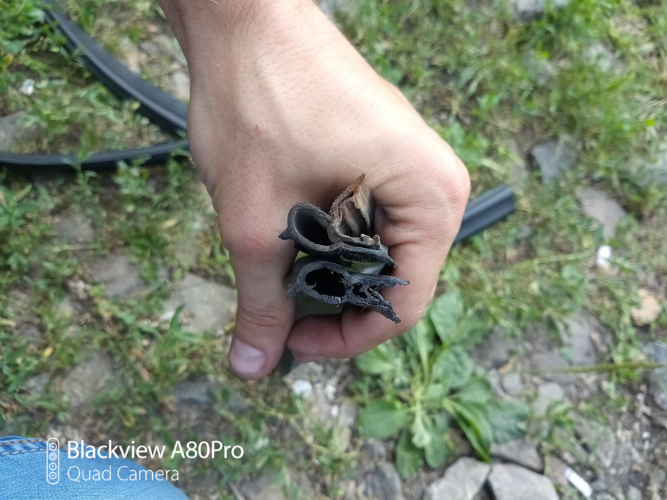 Старый и новый. Багажник — Lada 21102