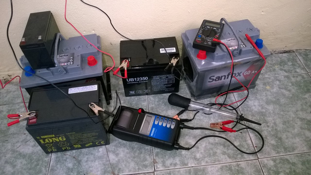 Аккумуляторная батарея 6ст 190 схема. Режимы заряда аккумуляторных батарей. Как правильно зарядить свинцовый аккумулятор. Схема свинцово кислотного акб. Свинцово-кислотный аккумулятор 12в устройство.