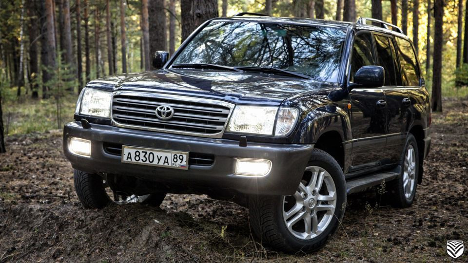 Тлк. Тойота ленд Крузер 100. Toyota Land Cruiser 100 2008. Toyota Land Cruiser 100 дизель. Тойота ландкрузер 100 черный.