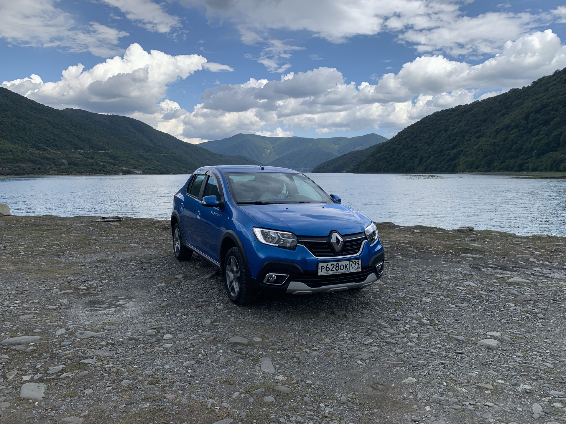 Renault logan stepway 19 года