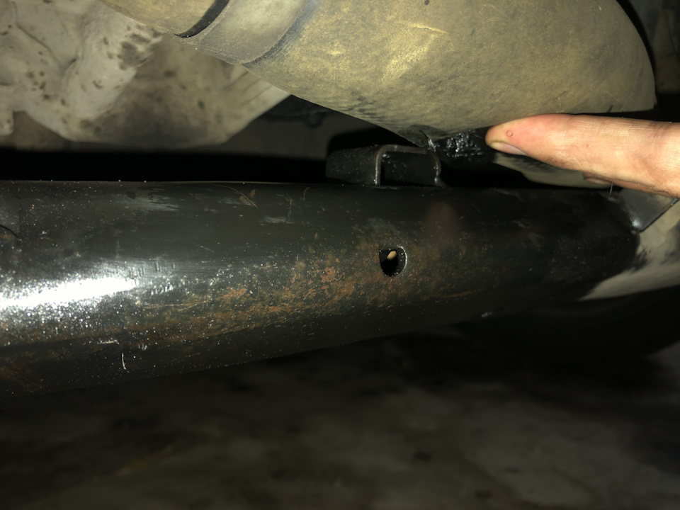 17. Удаление вихревых заслонок. Замена интеркулера и патрубков. Замена ...